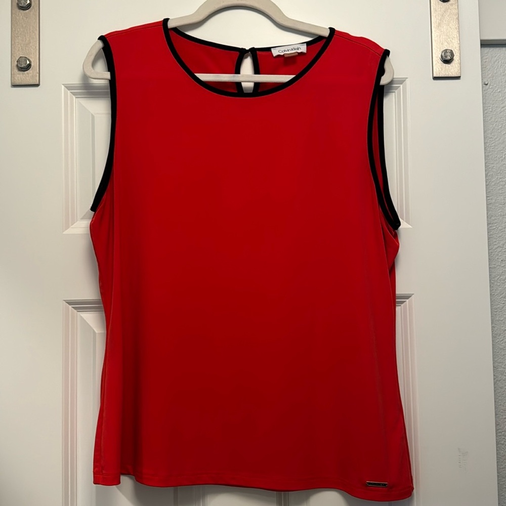 XL Red & Black Calvin Klein Sleeveless Shell Tank